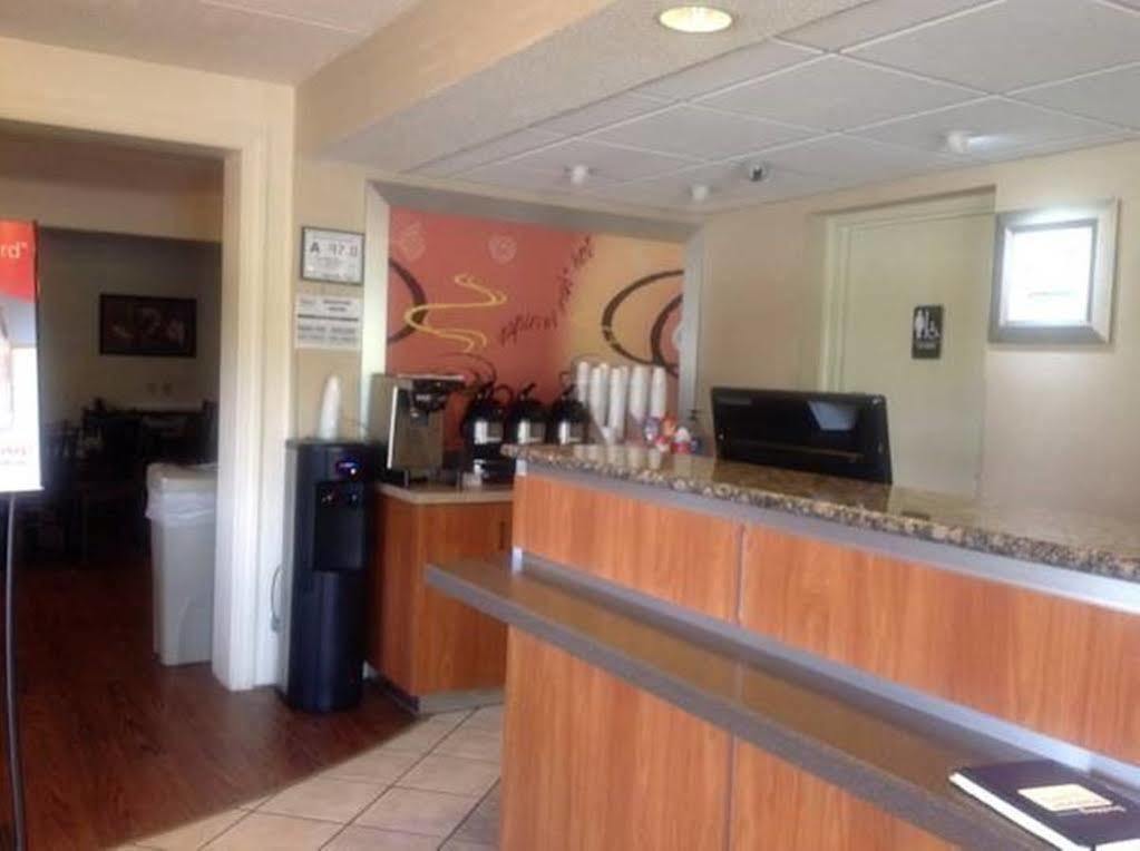 Red Roof Inn Greensboro Airport Zewnętrze zdjęcie